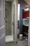 B&B Camera et Caetera