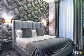 Via Veneto Suites
