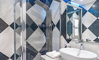 Via Veneto Suites