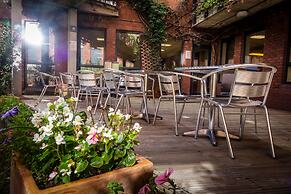 LSE Rosebery Hall - Campus Accommodation