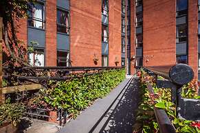 LSE Rosebery Hall - Campus Accommodation