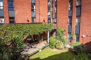 LSE Rosebery Hall - Campus Accommodation