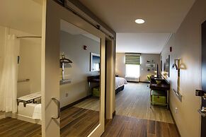 Hampton Inn & Suites Foxborough/Mansfield