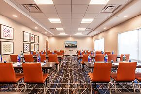 Holiday Inn Express & Suites Gainesville - Lake Lanier Area by IHG