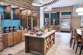 EVEN Hotel Miami - Airport by IHG