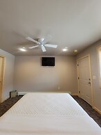 Prospector Motel