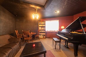 Kagura White Horse Inn