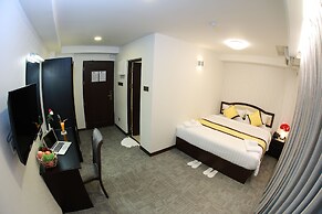 Rose Palace Hotel Yangon