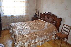 Serik & Geora Guesthouse