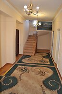 Serik & Geora Guesthouse