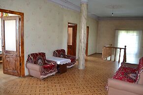 Serik & Geora Guesthouse