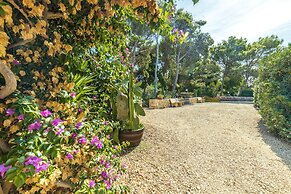 Albergo Residenziale Menhirs