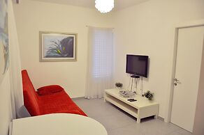 Isra Home Rothschild 8-2 Apartment