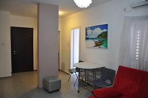 Isra Home Rothschild 8-2 Apartment