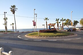 Isra Home Rothschild 8-3 Apartment