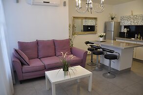 Isra Home Rothschild 8-3 Apartment