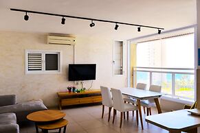 Isra Home Apartment Jabotinsky 8