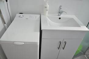 Isra Home Apartments Ben Gurion 81