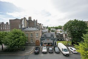 St. Stephen's Green Apartments
