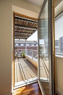 Georgian Square Apartments