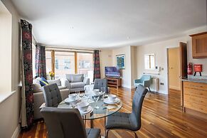 Georgian Square Apartments