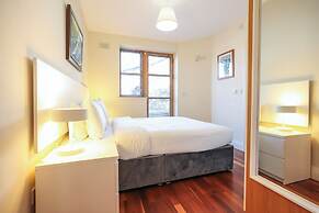 Georgian Square Apartments