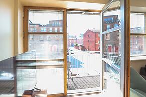 Georgian Square Apartments