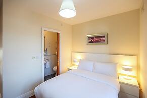 Georgian Square Apartments