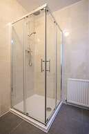 Georgian Square Apartments