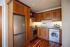 Georgian Square Apartments