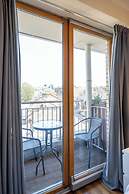 Georgian Square Apartments