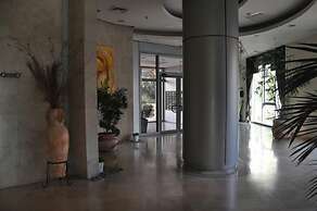 Isra Home Luxury Apartment with Sea View