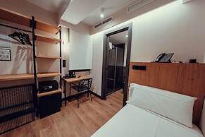 Hotel Transit