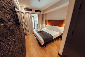 Hotel Transit