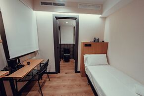 Hotel Transit