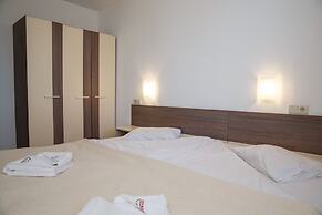 Mountain Paradise by the Walnut Trees