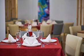 Mountain Paradise by the Walnut Trees