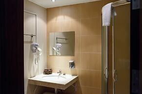 Mountain Paradise by the Walnut Trees