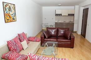 Mountain Paradise by the Walnut Trees