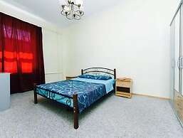 Hotrent Pechersk Arsenal