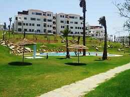 Lilac's garden Vue piscine