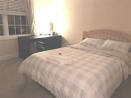 Rooms in Family House in Salem Boston