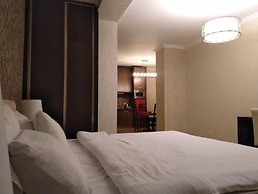 Eleon Boutique Hotel