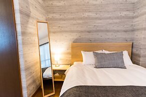 Bijou Suites Ferries Wheel View