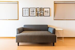 Bijou Suites Ferries Wheel View