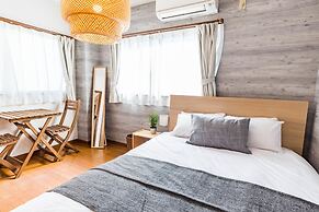 Bijou Suites Ferries Wheel View