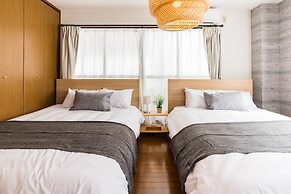 Bijou Suites Ferries Wheel View