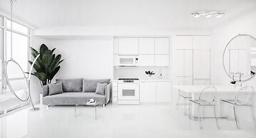 Penthouse 7: Smart Luxury Tower w Panoramic View