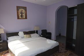 Radach Lodge & Conference Centre