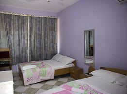 Radach Lodge & Conference Centre